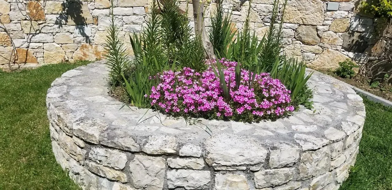 Country House Bubullime Albania Lushnje 0*,