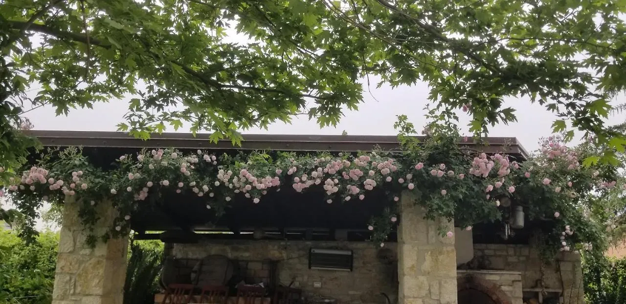 Country House Bubullime Albania Lushnjë